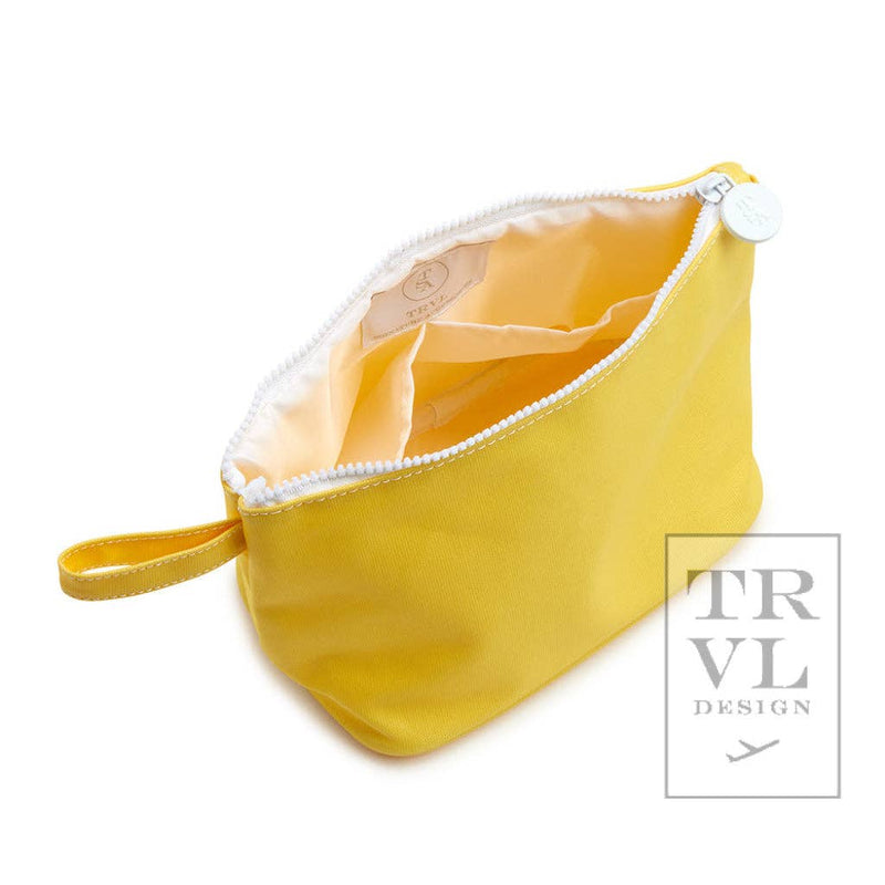 Interior view of Skipper travel cosmetic bag – poly twill lining